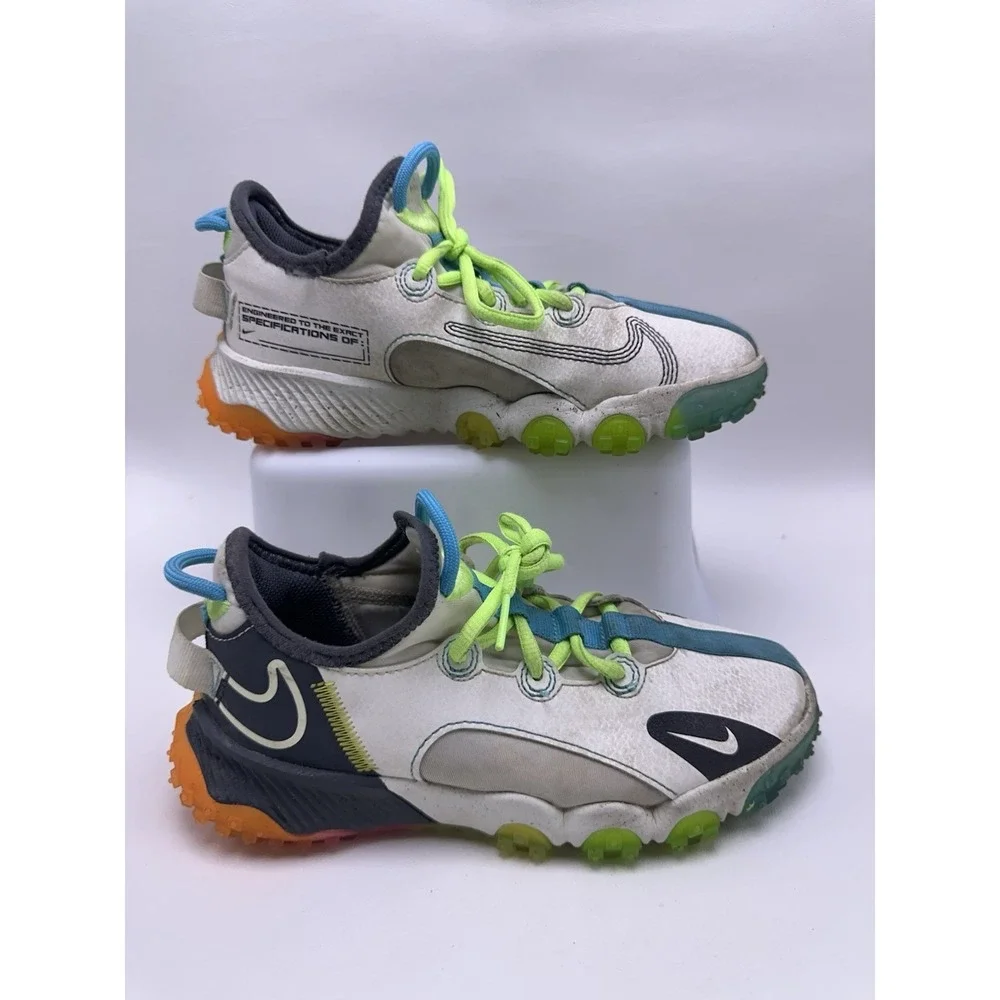Nike Future Field Cleats Boy's Size 2Y Hyper Yellow Sail Sonic Gray DJ6949-101